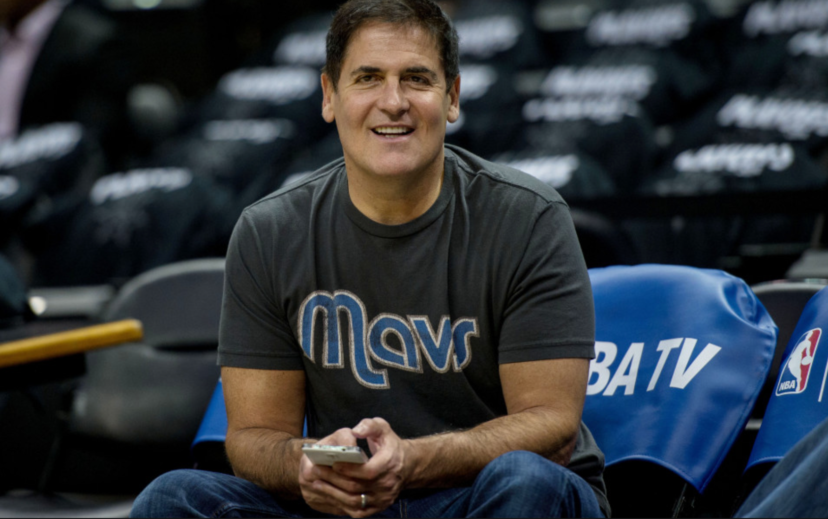 MARK CUBAN AND A-LIST CELEB JUMP ON BOARD THE SOUTH AFRICAN ‘SOLE’ TRA ...